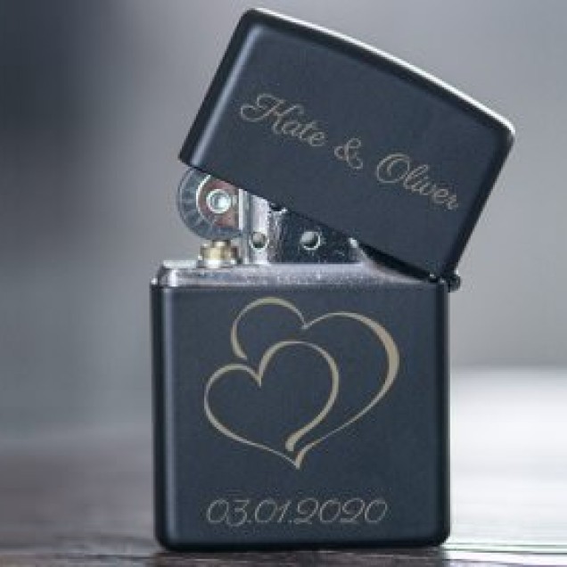 Гравіювання на запальничках Фото