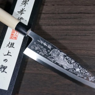 Гравіювання на ножах